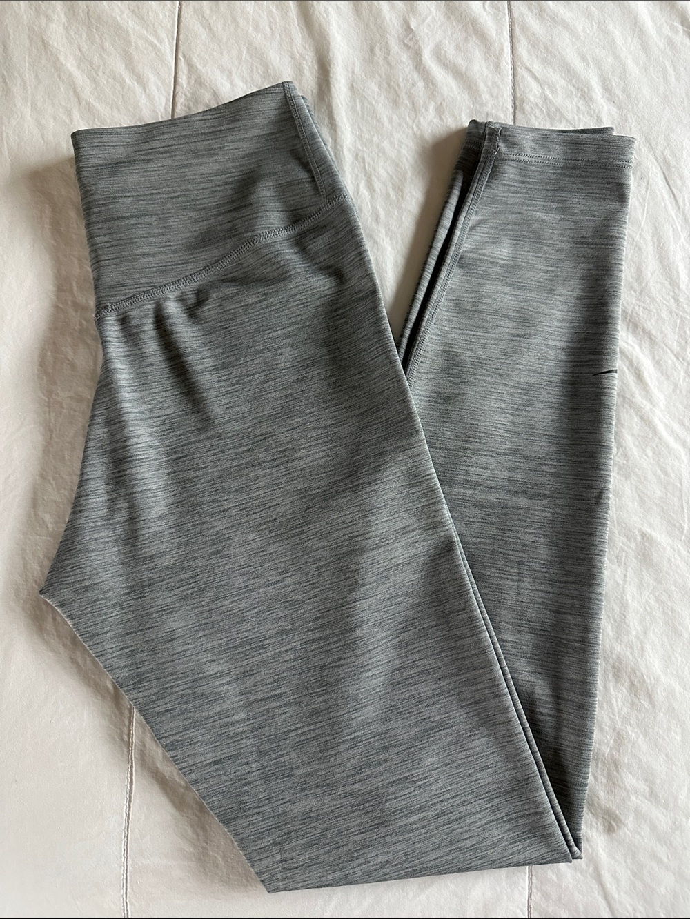 Nike Light Heather Gray Full-Length Leggings